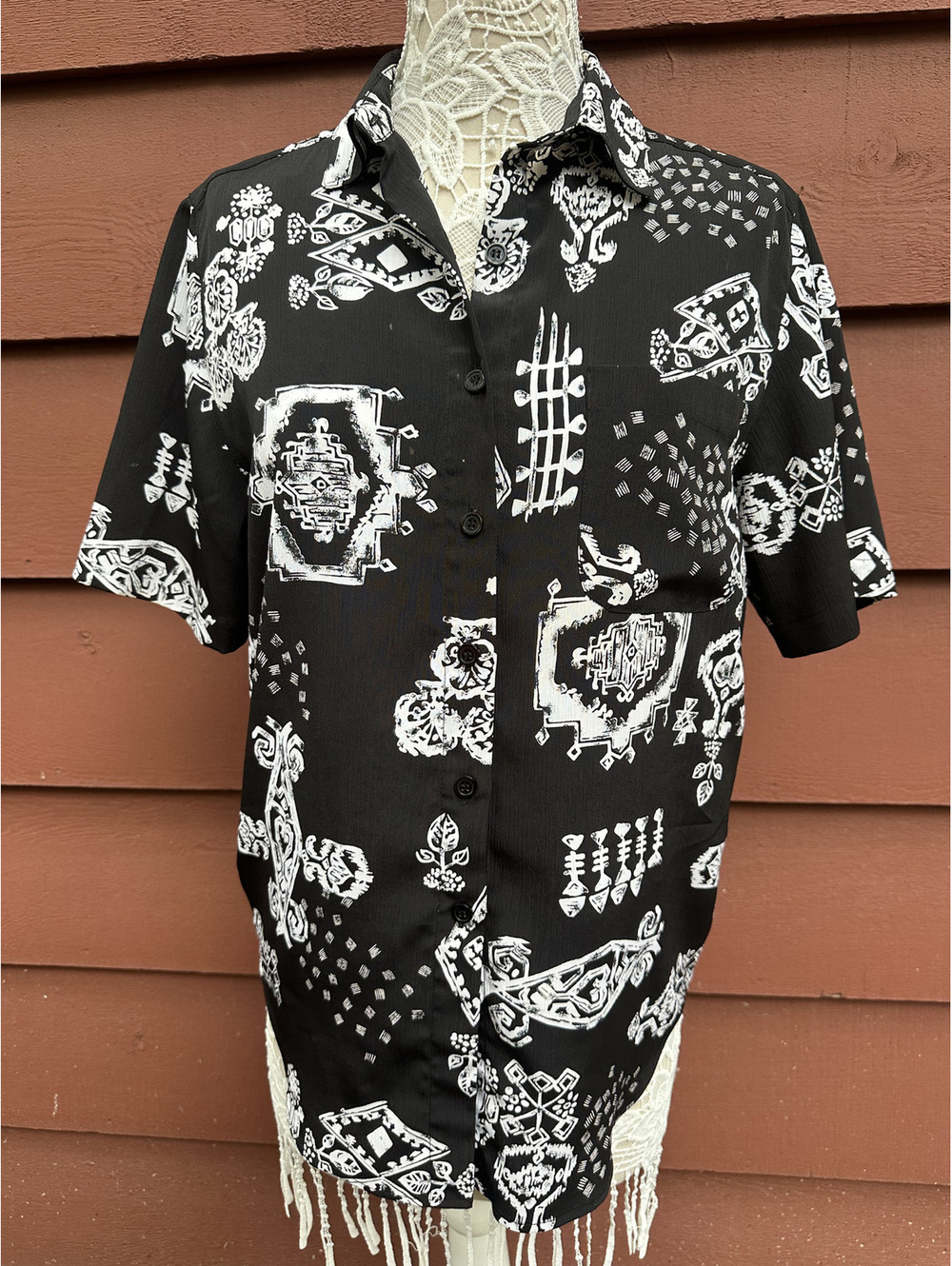 Alfred Dunner Black and White Abstract Pattern Button Down Shirt